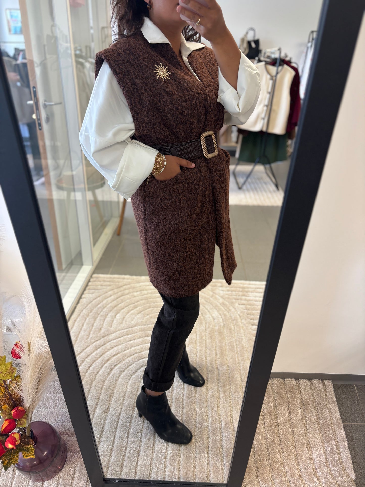 Gilet long chocolat sans manches
