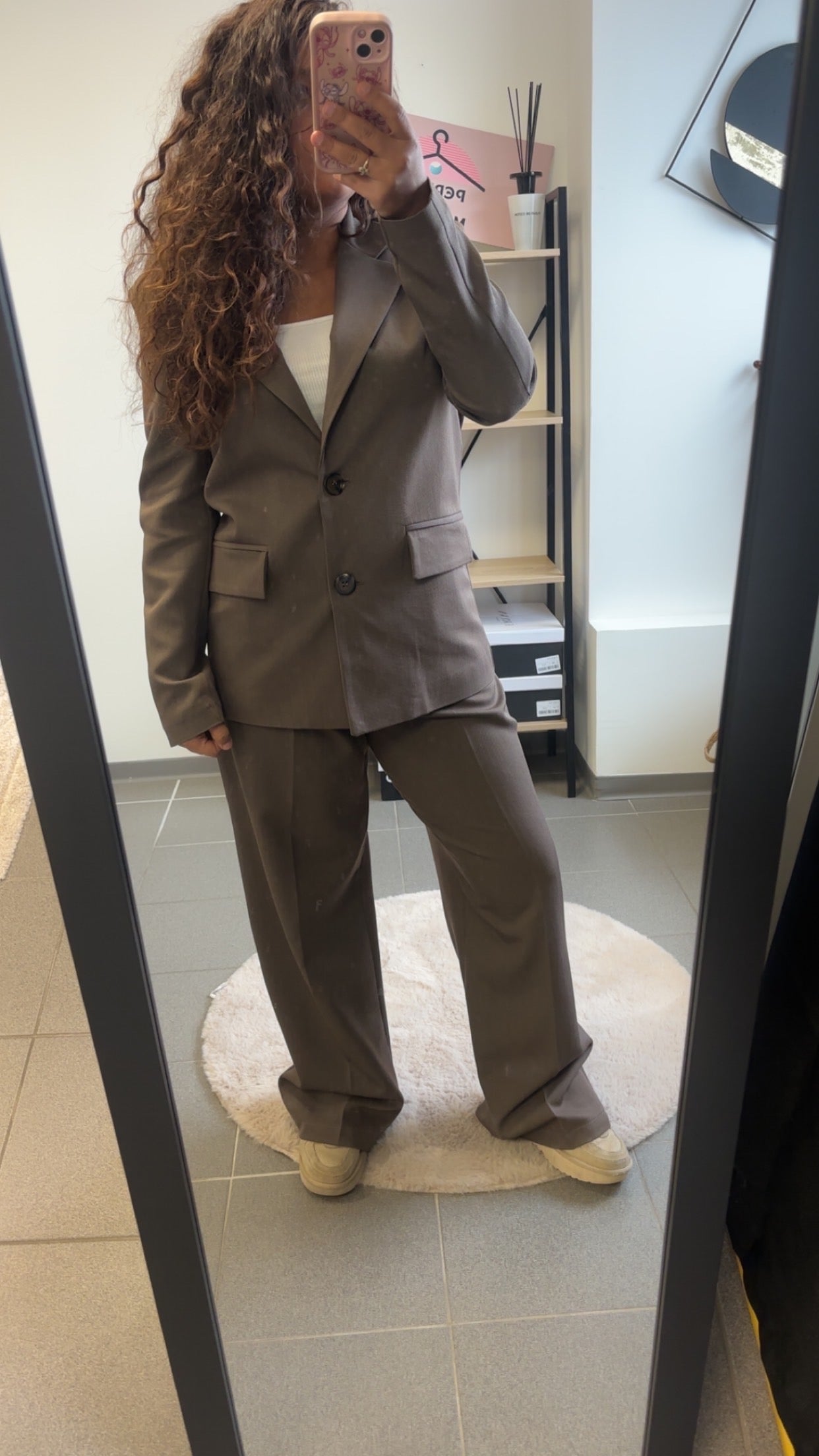 ✨ Ensemble Tailleur Chic & Décontracté – Coloris Taupe