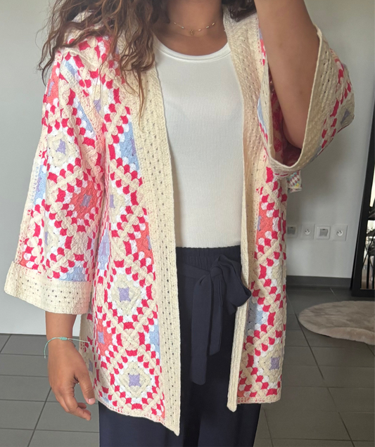 Veste en crochet Rose bleu Lila