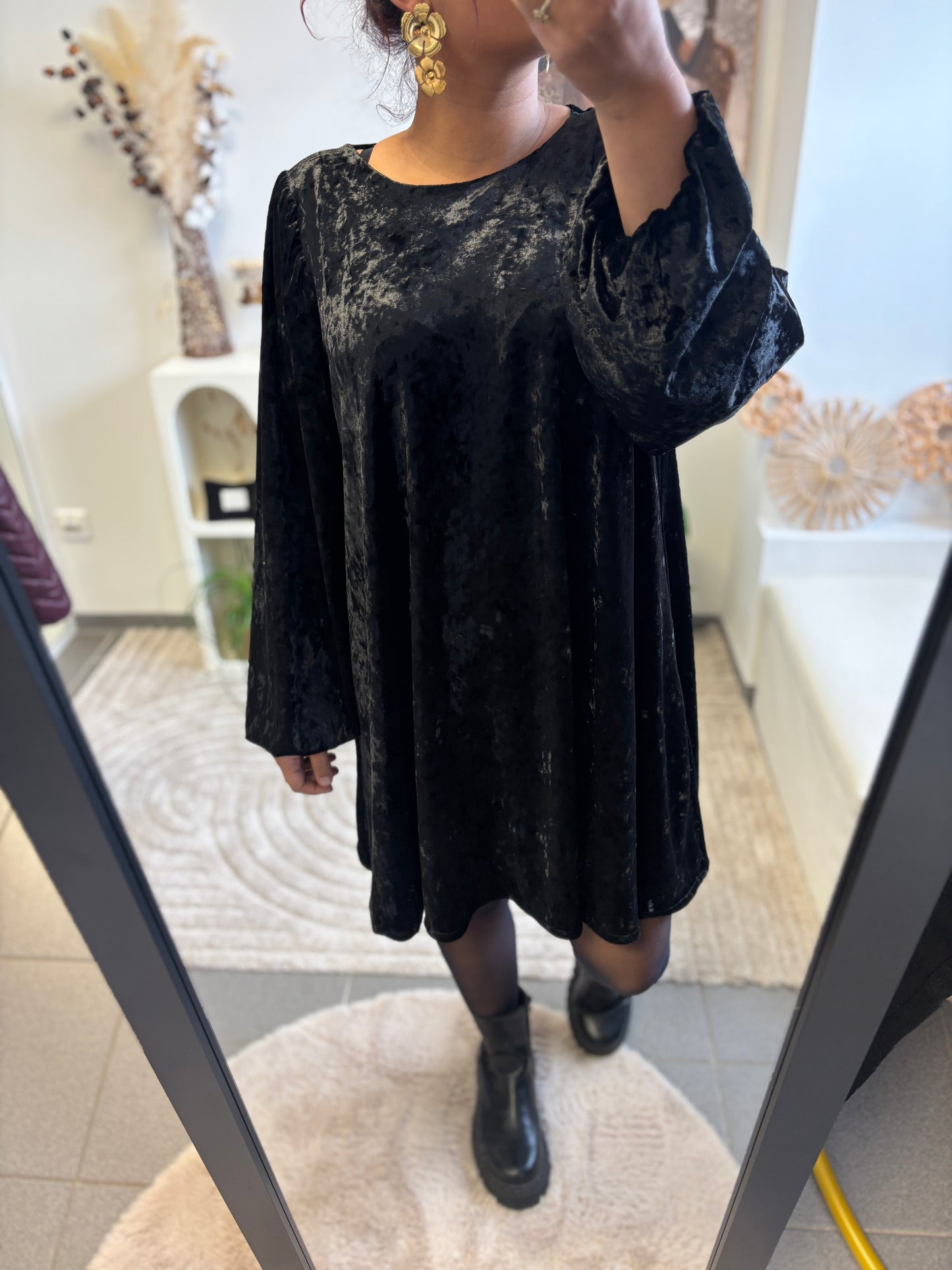 🖤 Robe velours noire fluide