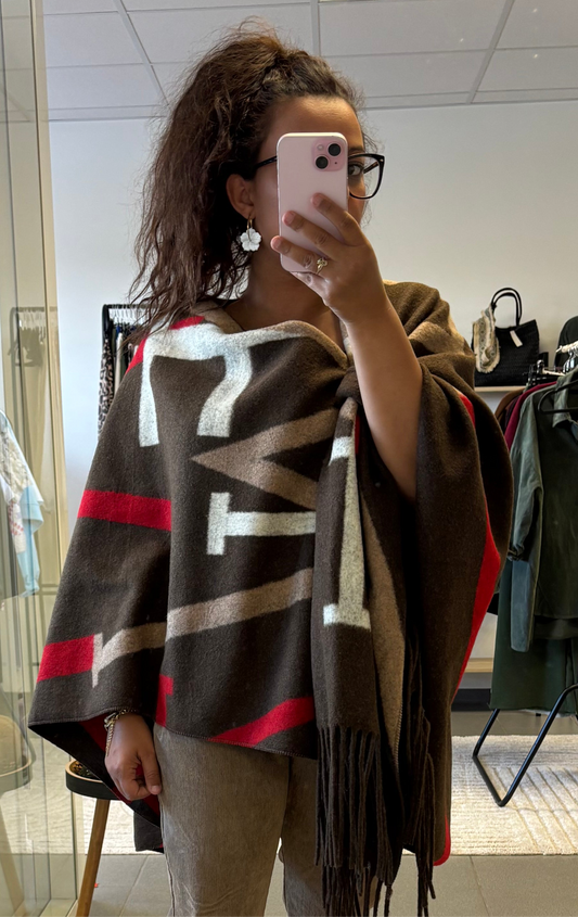 Poncho marron motifs graphiques