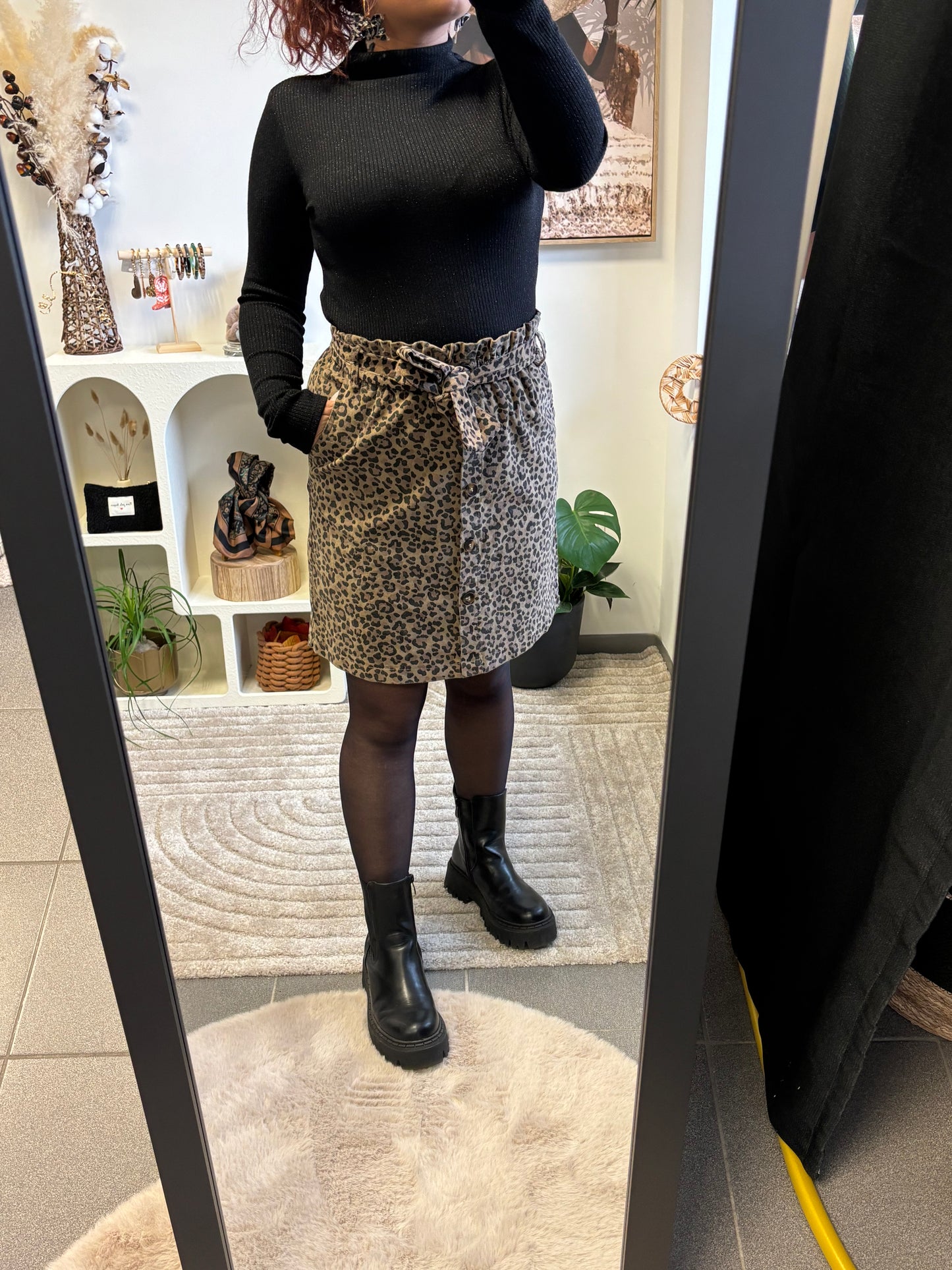 🐆 Jupe à imprimé léopard camel ceinturée
