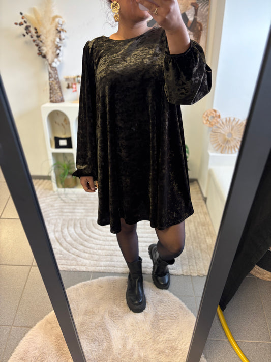 Robe en velours chocolat fluide 🤎